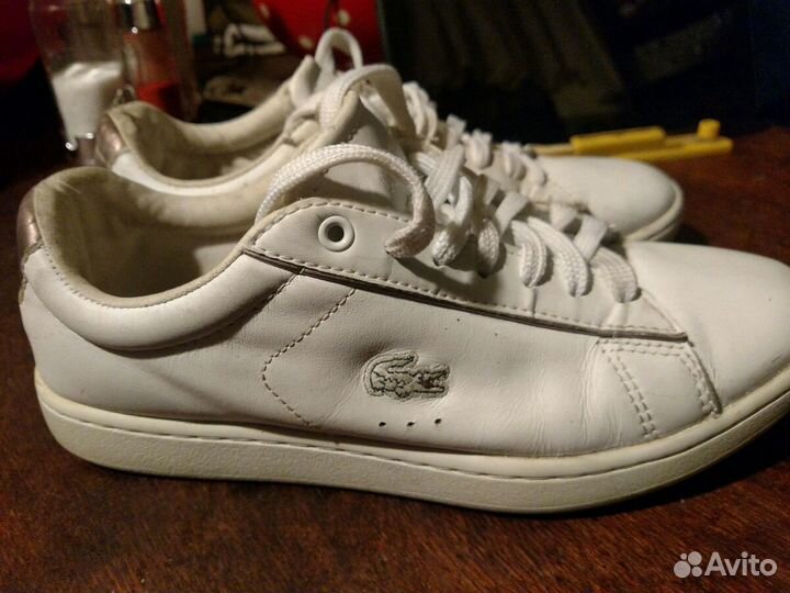 Lacoste,Columbia
