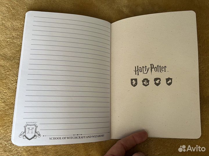 Тетрадь Гарри Поттер Хогвартс