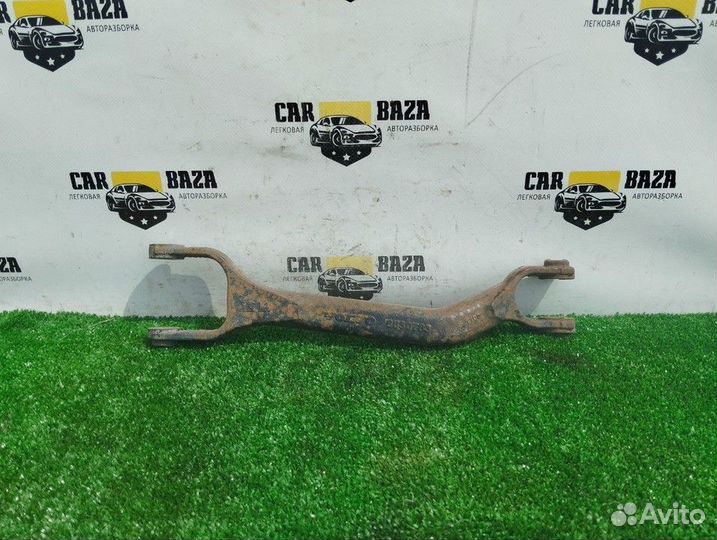 Рычаги задний продольный правый Volvo XC90