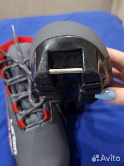 Лыжные ботинки