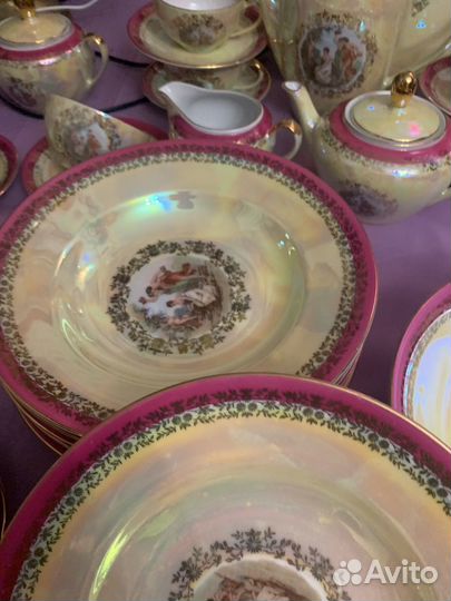 Сервиз столовый и чайный 
