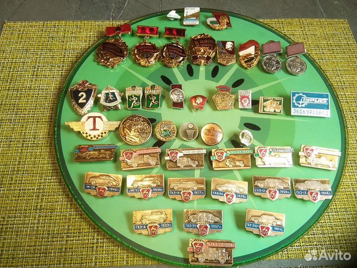 Значки И медали СССР