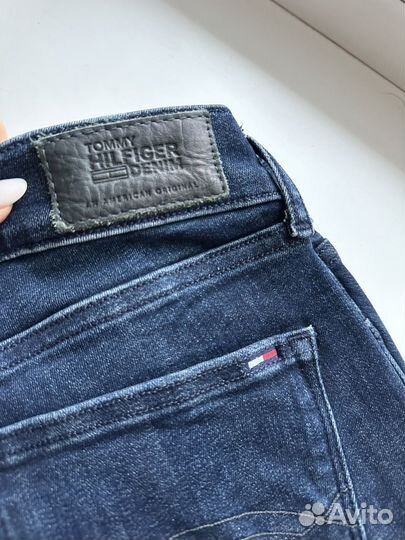 Джинсы женские XS Tommy Hilfiger