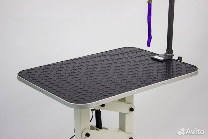 Стол для груминга с подъемником