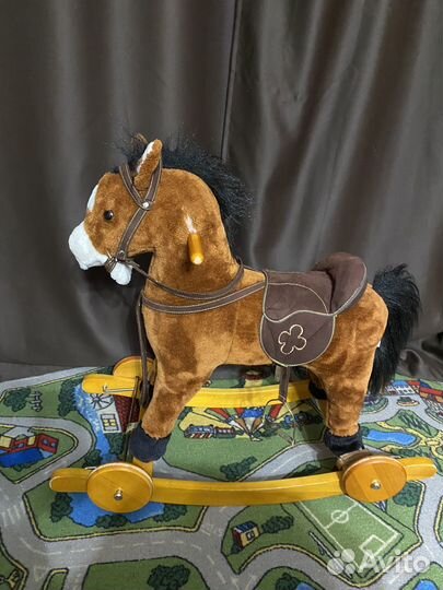 Музыкальная каталка-качалка 