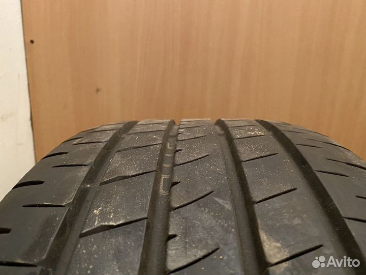 Bridgestone Fireforce 70 235/45 R18