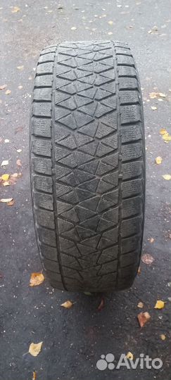 Bridgestone Blizzak DM-V2 265/65 R17