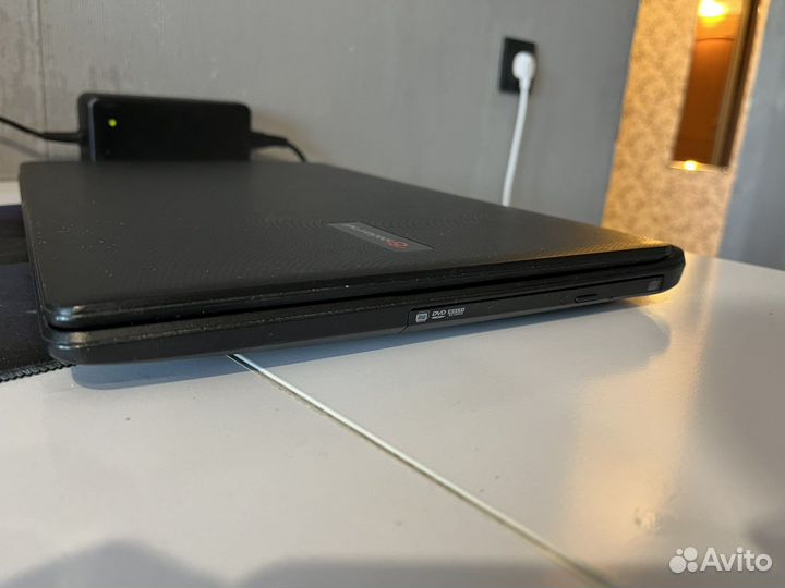 Ноутбук Packard Bell