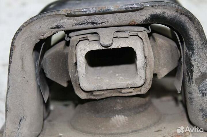 Подушка двигателя правая Peugeot 308 PSA5F01 2012