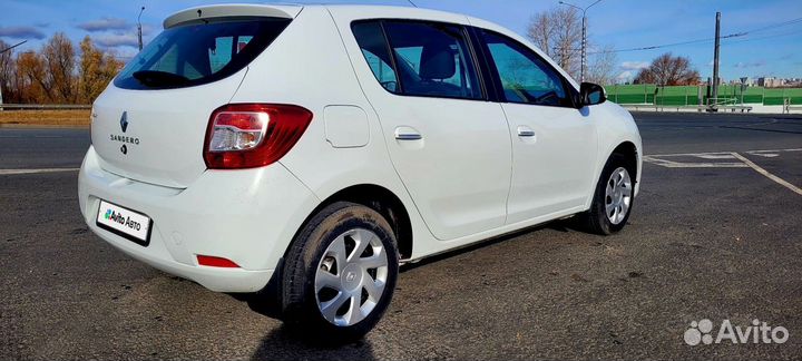 Renault Sandero 1.6 AMT, 2016, 23 000 км