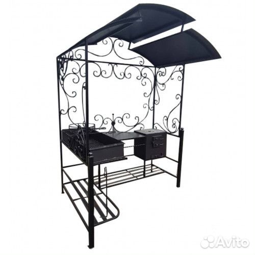 Кованый мангал с крышей