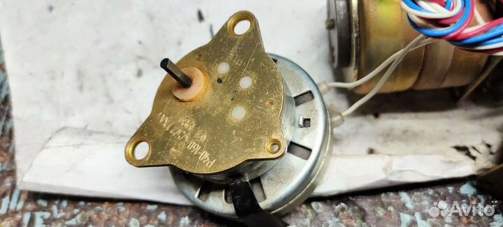 Шаговый двигатель эрго эи ухл3.1