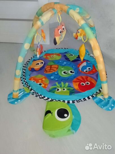 Развивающий коврик новый