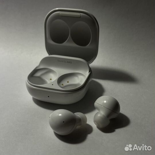 Наушники Samsung Galaxy Buds (white)