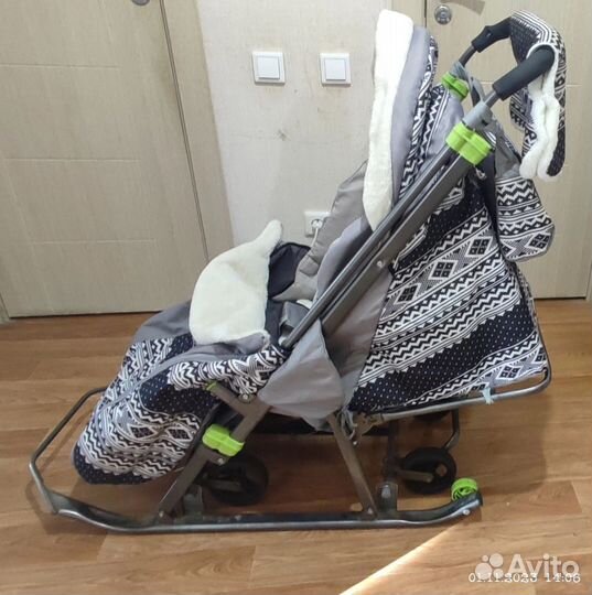 Детские санки с колесами