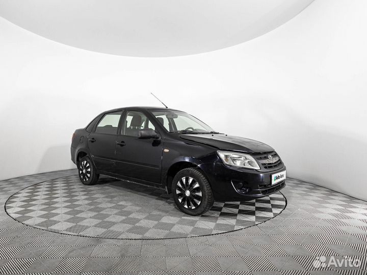 LADA Granta 1.6 МТ, 2013, 132 407 км