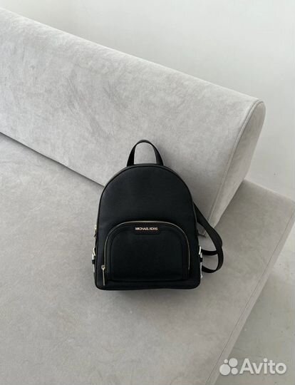 Рюкзак Jaycee Medium Pebbled Leather Backpack