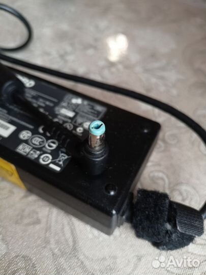 Блок питания, зарядка ноутбука 19V 5,5х2,5 90вт