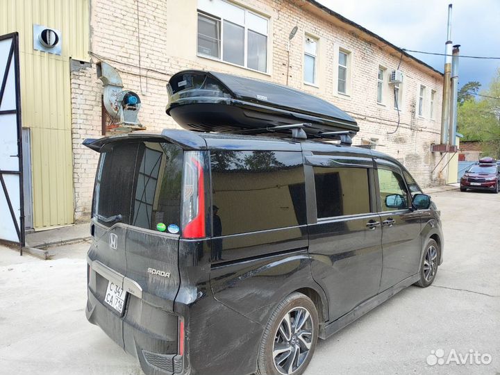 Автобокс Voyage 670л глянец Honda Stepwagon