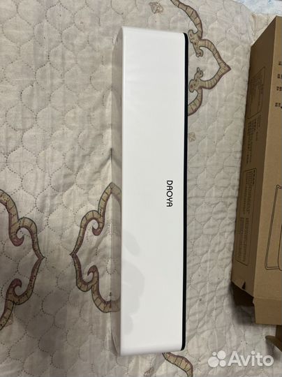 Полка самоклеящаяся