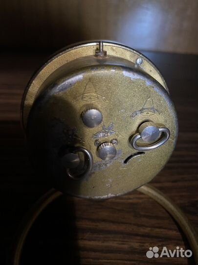 Часы будильник СССР