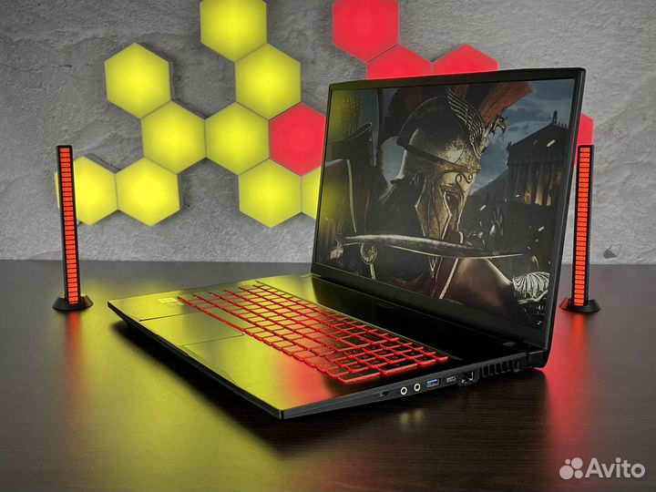 Игровой Ноутбук Msi Thin 17.3 / RTX 3060 / Core i5