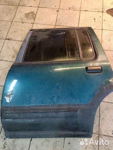 Задняя левая дверь Ford Explorer 2