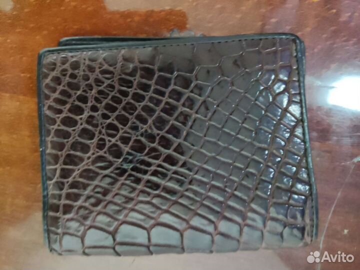 Мужское кожаное портмоне