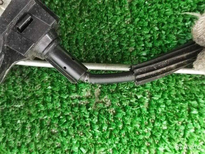 Замок двери передней левой Chevrolet Cruze J300 2