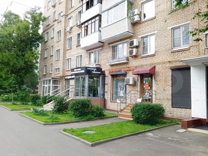 Доля в квартире-студии, 10,5 м², 1/9 эт.