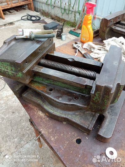 Тиски станочные большие СССР