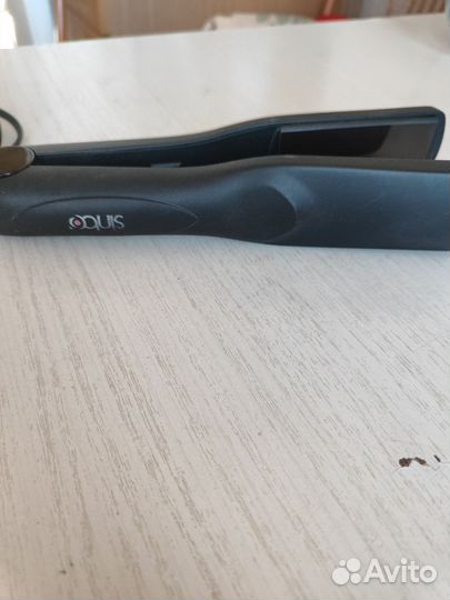 Выпрямитель для волос sinbo