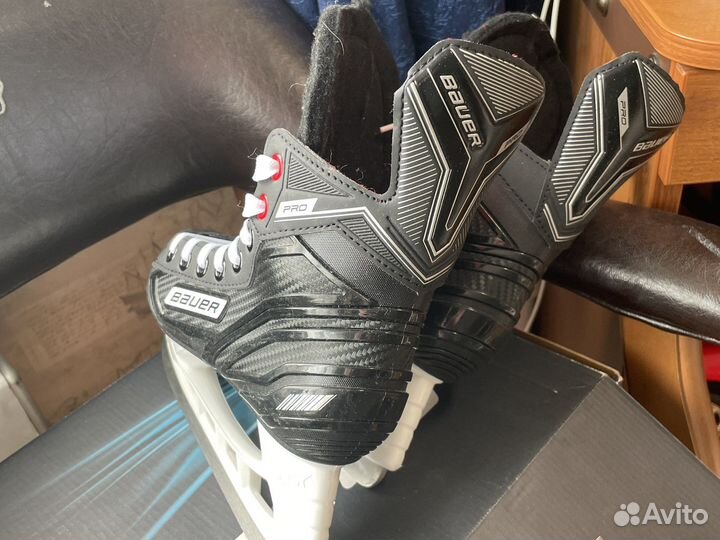 Bauer р 1.0 pro skate jr б/У 32-33 размер