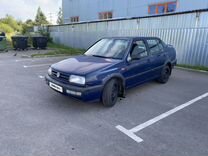 Volkswagen Vento 1.8 MT, 1994, 224 000 км, с пробегом, цена 125 000 руб.