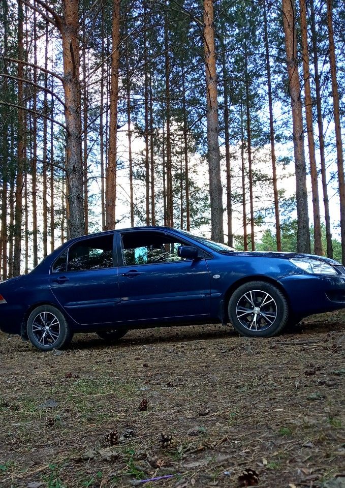 Mitsubishi Lancer: фото владельца
