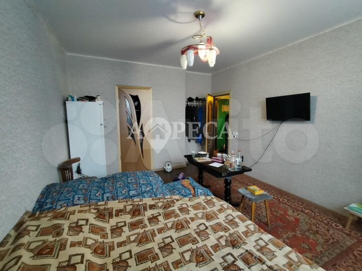 Комната 36 м² в 3-к., 1/3 эт.