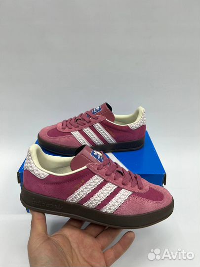 Кроссовки Adidas pink