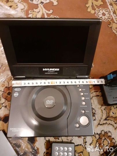 Портативный видеопроигрыватель