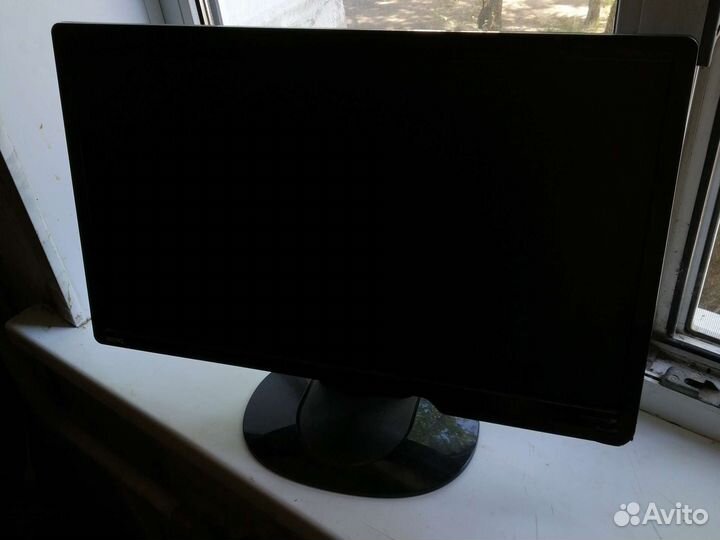 Монитор Benq
