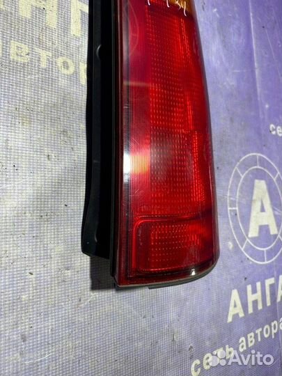Фонарь правый Honda Cr-V 1 RD1 B20Z1 2001