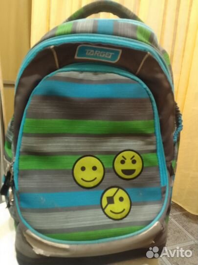 Рюкзак школьный