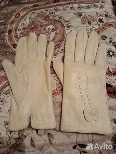 Перчатки