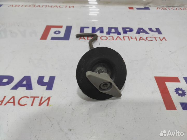 Болт крепления запасного колеса Jeep Grand Cheroke