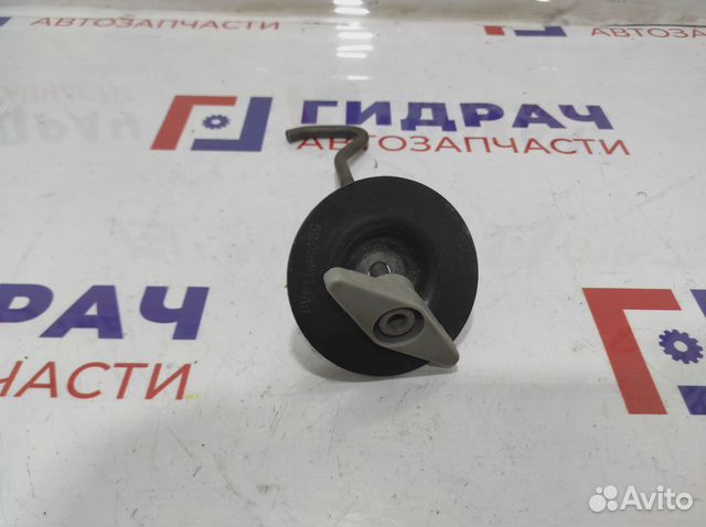 Болт крепления запасного колеса Jeep Grand Cheroke