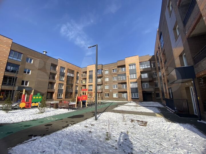 3-к. квартира, 65 м², 2/4 эт.