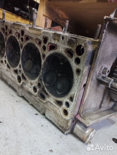 Гбц правая audi a8 d2 ауди а8 д2 akg 4,2