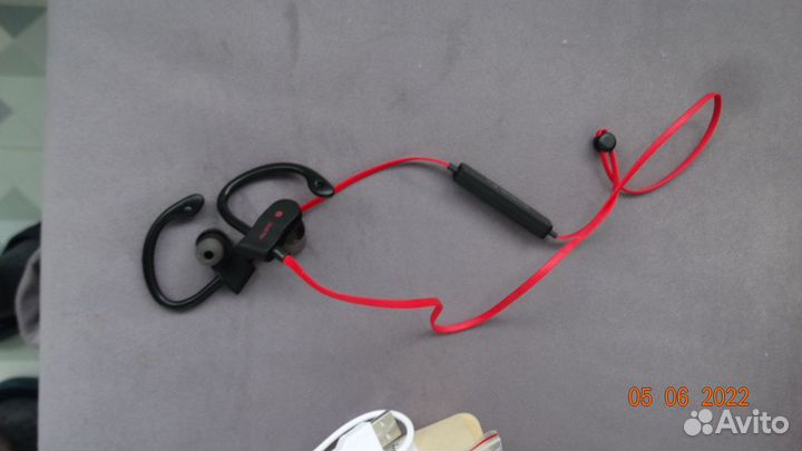 Беспроводные наушники Freesolo