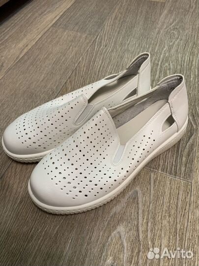 Обувь женская