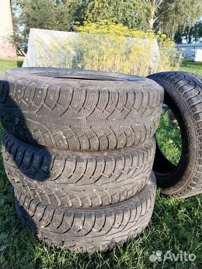 Nokian Tyres Hakkapeliitta 5 225/65 R17