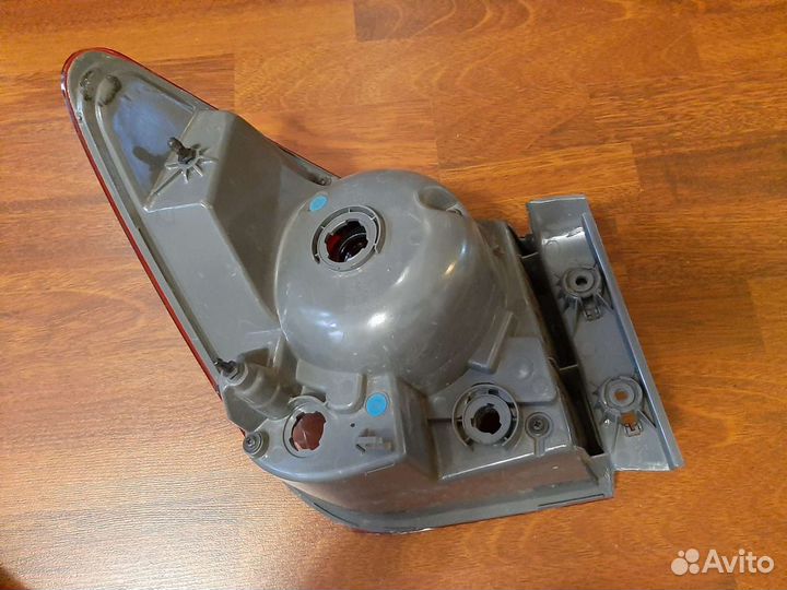 Фонарь правый оригинал шевроле круз